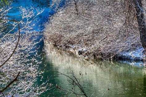 Image of winter snow ice along the Wenatchee River used as the Education Dashboard thumbnail