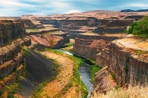 Picture of the Palouse Falls State Park canyon gorge used as the Nursing Assistant Program Information for Directors thumbnail